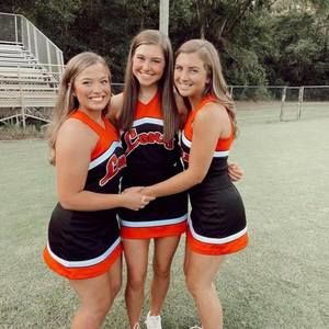 Meet your Posher, Emma